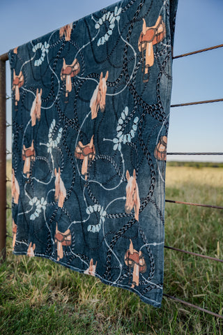 DOORBUSTER The Blossom Saddle Blanket