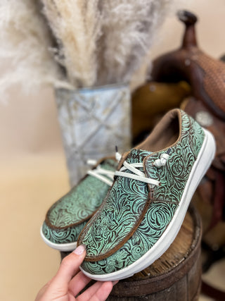 The Tooled Hilo in Turquoise
