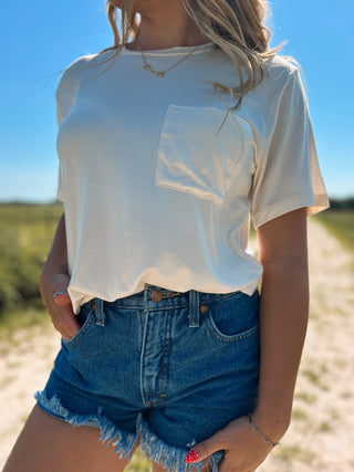 The Hollis Short Sleeve Pocket Tee {Cream}