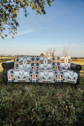 DOORBUSTER The Carson Desert Aztec Blanket