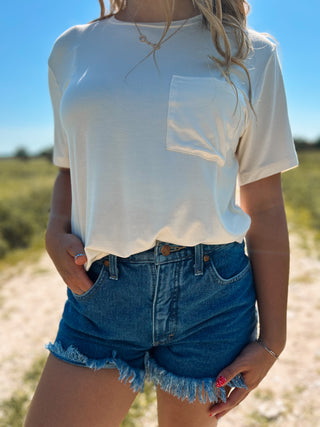 The Hollis Short Sleeve Pocket Tee {Cream}