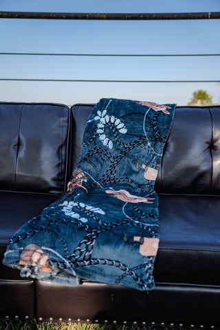 DOORBUSTER The Blossom Saddle Blanket