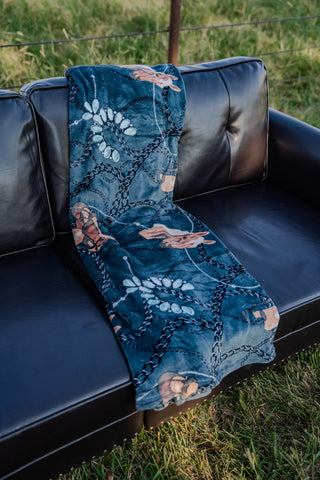 DOORBUSTER The Blossom Saddle Blanket