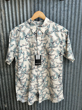 ariat-hawaiian-print-western-short-sleeve-button-up-4