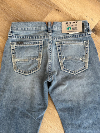 ariat-light-wash-slim-fit-M7-jeans-5