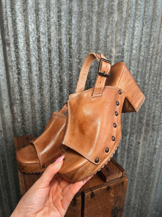 bedstu-leather-western-platform-heel-9