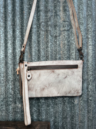 bedstu-nectar-lux-crossbody-wristlet-4