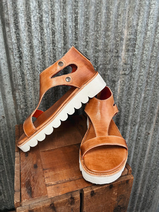 bedstu-soni-leather-platform-sandal-3