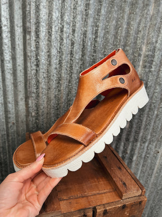 bedstu-soni-leather-platform-sandal-7