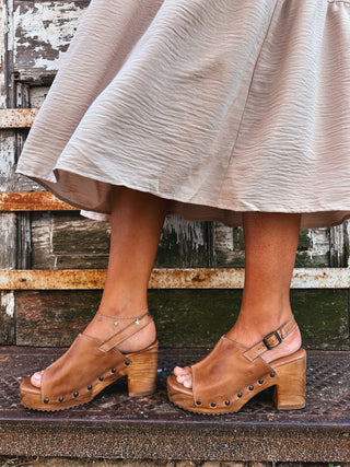 bestu-leather-western-platform-heel-1