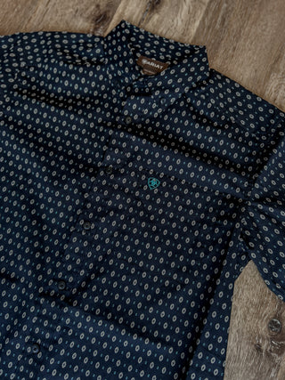 mens-ariat-classic-fit-short-sleeve-geo-print-shirt-3
