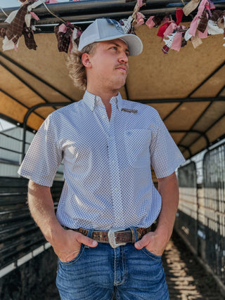 mens-ariat-short-sleeve-blue-white-button-up-1