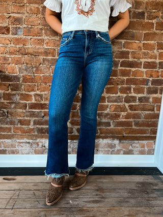 vervet-frayed-hem-boot-cut-jeans-2