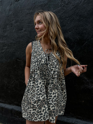 womens-cheetah-denim-bow-tie-sleevless-romper-2