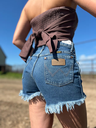 wrangler-womens-reworked-vintage-dark-wash-denim-shorts-7