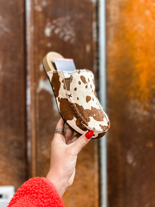 The Twisted X Women's Mule {Cowhide}
