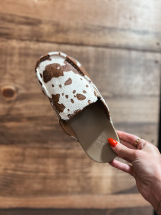 The Twisted X Women's Mule {Cowhide}