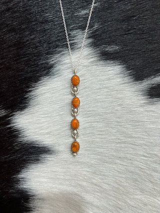 The Mesa Coral Lariat Mini Necklace