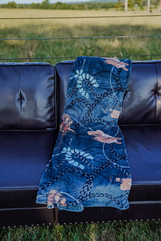 DOORBUSTER The Blossom Saddle Blanket