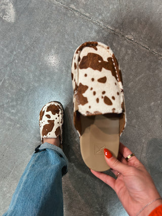 The Twisted X Women's Mule {Cowhide}
