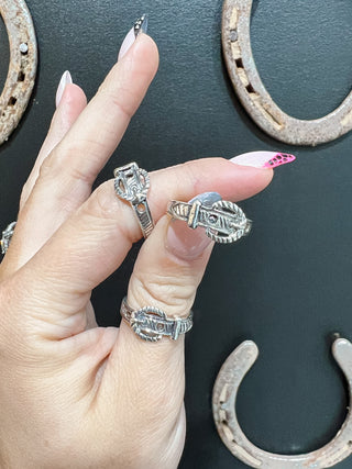 The Bonnie Buckle Ring