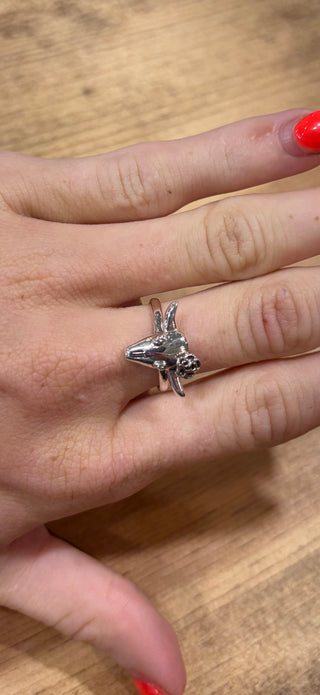 The Luanne Skull Ring