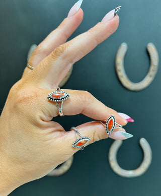 The Fargo Spiny Oyster Ring