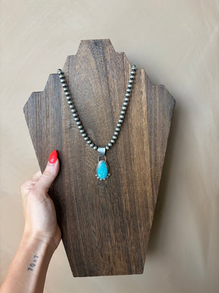 The Jefferson White Water Pendant