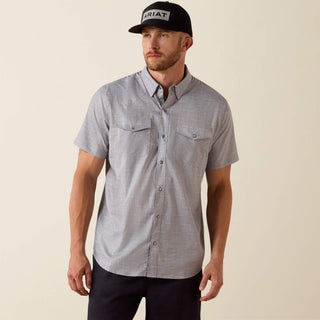 Ariat Men's VentTEK Fitted Short Sleeve Pearl Snap {Sky Rocket}