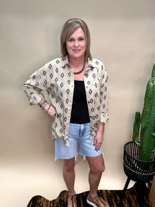 ariat-poppy-over-sized-shirt-1