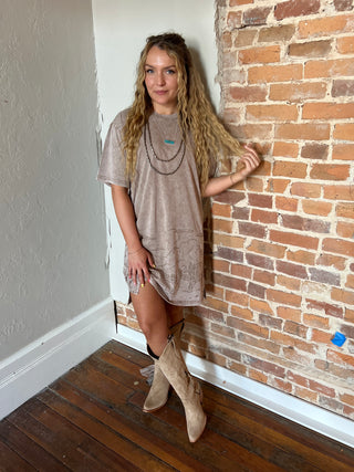 ariat-road-trip-western-t-shirt-dress-1