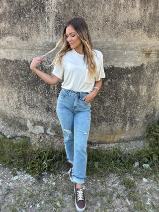 rock-and-roll-denim-distressed-straight-crop-jean-6
