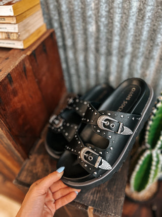 western-black-buckle-platform-sandals-2