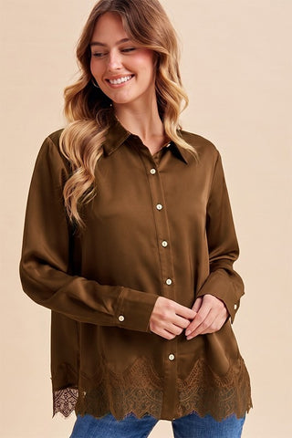 The Marnie Lace Trim Top {Mocha}