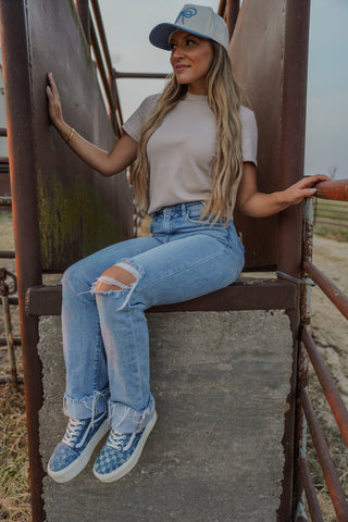 womens-western-cloud-essential-tee-1