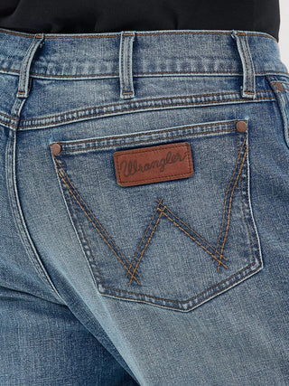 Wrangler Retro Relaxed Fit Boot Cut {Greeley}