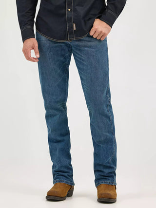 Wrangler Men's Retro Relaxed Bootcut Jeans {True Blue Wash}